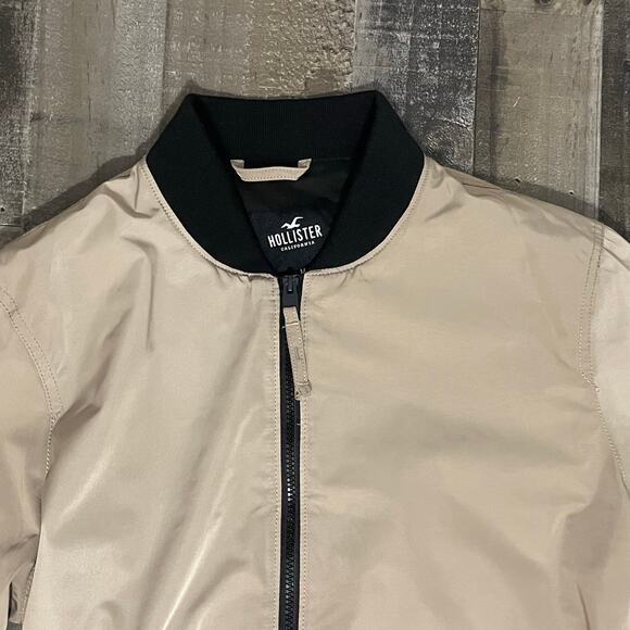 Hollister Classic Bomber Jacket Water Resistant Tan Black Zip Front Men’s sz M - Picture 8 of 16